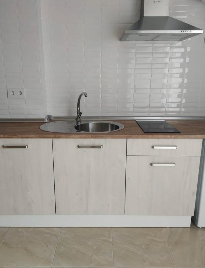 Apartamentos Turisticos La Terraza* Las Cabezas de San Juan Eksteriør bilde