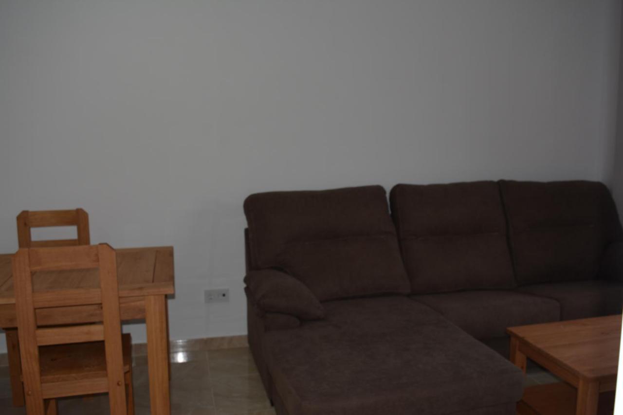 Apartamentos Turisticos La Terraza* Las Cabezas de San Juan Eksteriør bilde