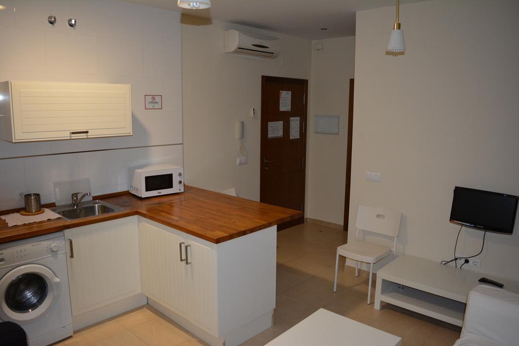 Apartamentos Turisticos La Terraza* Las Cabezas de San Juan Eksteriør bilde