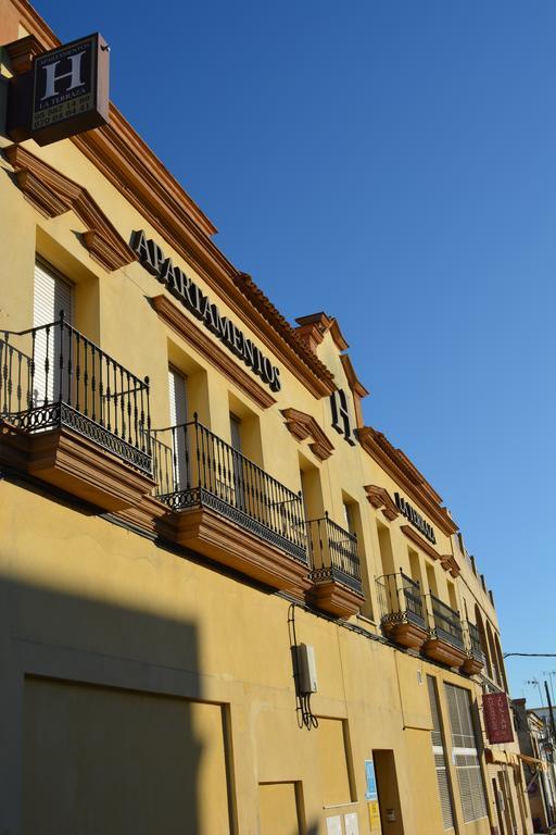 Apartamentos Turisticos La Terraza* Las Cabezas de San Juan Eksteriør bilde