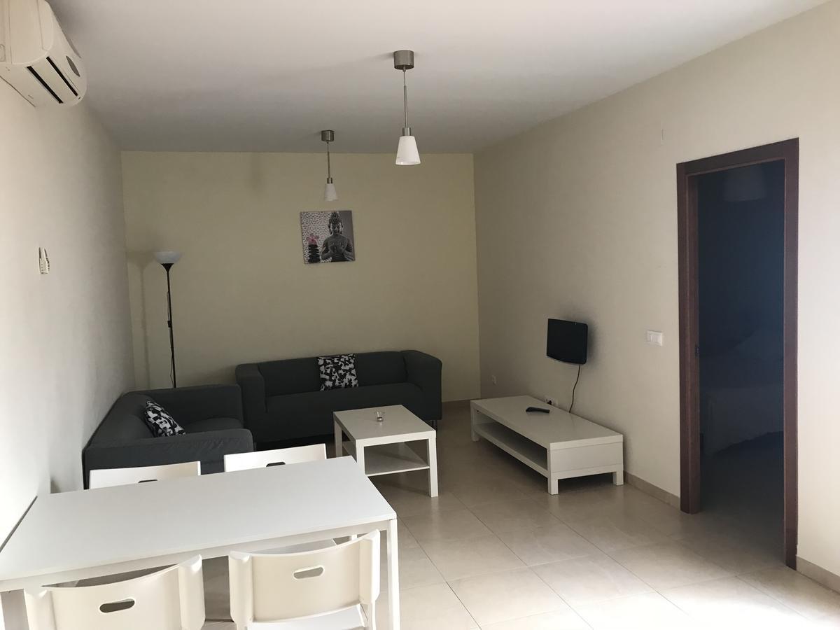 Apartamentos Turisticos La Terraza* Las Cabezas de San Juan Eksteriør bilde