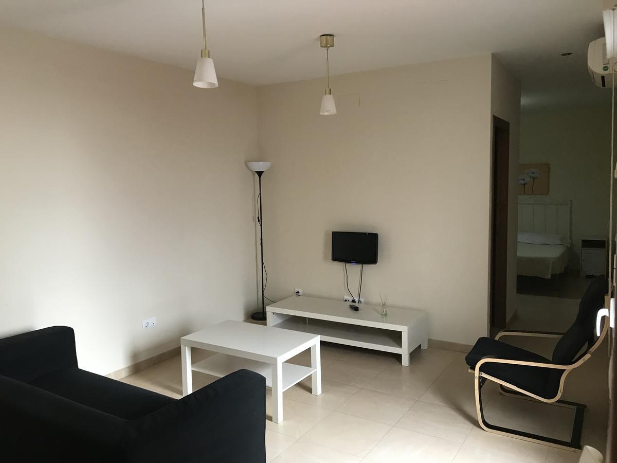 Apartamentos Turisticos La Terraza* Las Cabezas de San Juan Eksteriør bilde